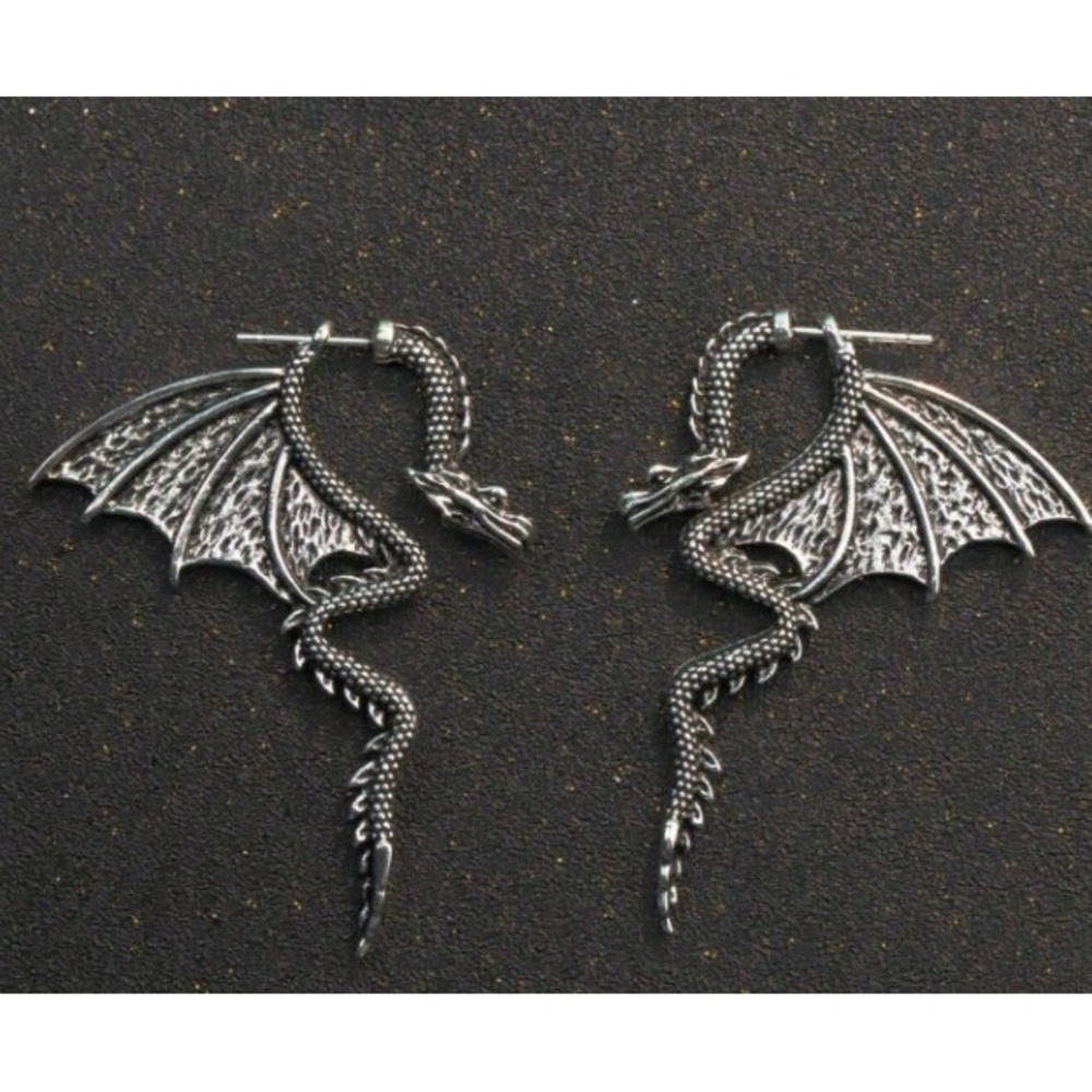 Dragon Stud Earrings Silver Tone Medieval Goth Game of Thrones GoT New 2-pieces